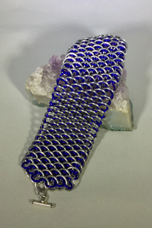 Royal Purple and bright aluminum dragonscale bracelet